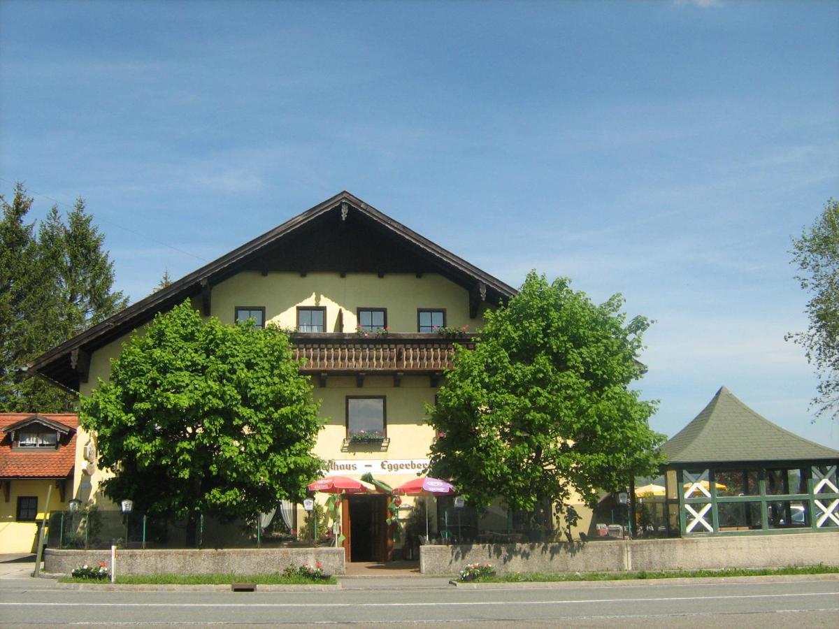 Gasthaus Eggerberg Ноймаркт-ам-Валлерзе Екстер'єр фото